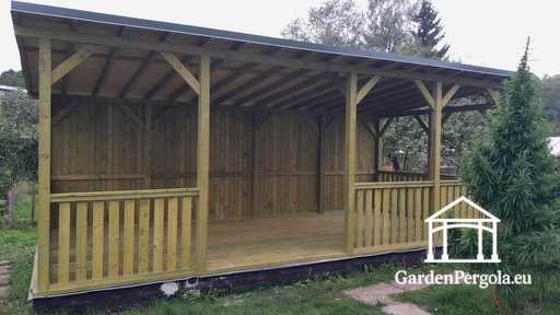 Gazebo in legno naturale 4x7 m — spazioso gazebo da giardino con pavimento, ringhiere e tetto a falda unica