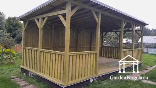 Gazebo in legno naturale 4x7 m — spazioso gazebo da giardino con pavimento, ringhiere e tetto a falda unica